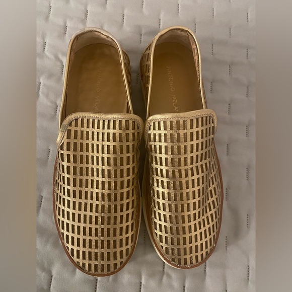 ANTONIO MELANI Shoes - Antonio Melani Metallic Gold Women's Slip-On Loafers
